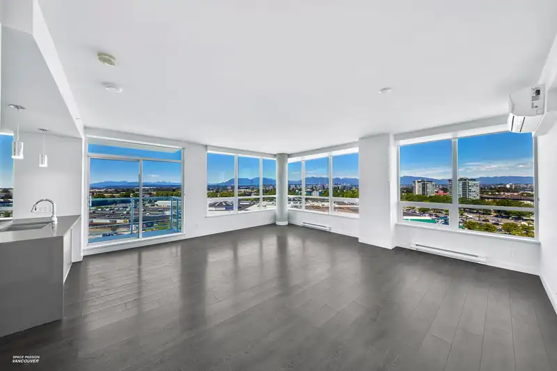 1208 5599 COONEY ROAD - photo 3 of 35