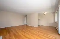 302 1345 CHESTERFIELD AVENUE - thumbnail 6