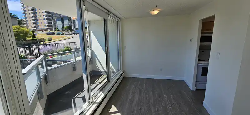 102 31 ELLIOT STREET - photo 3 of 10