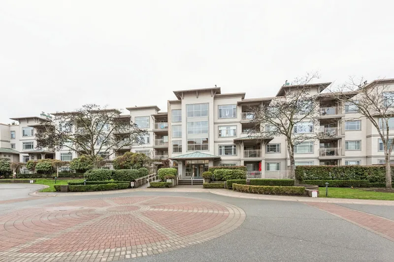 215 8180 JONES ROAD - photo 3 of 25