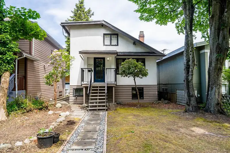 4413 W 13 AVENUE - photo 1 of 37