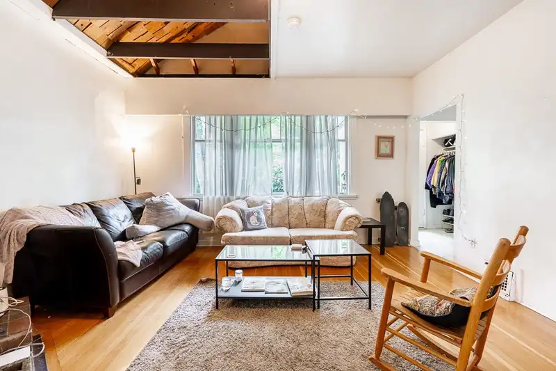 4413 W 13 AVENUE - photo 3 of 37