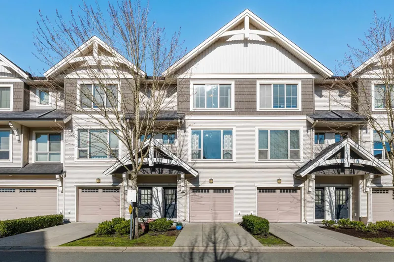 230 3105 DAYANEE SPRINGS BOULEVARD - photo 4 of 25