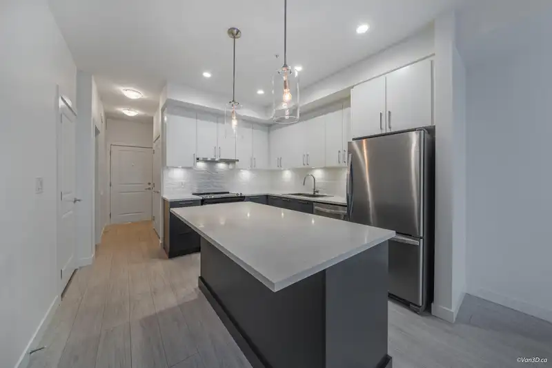 B206 20834 80 AVENUE - photo 2 of 26