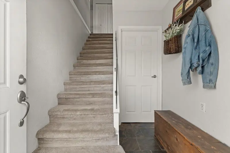 33531 7TH AVENUE - photo 3 of 25