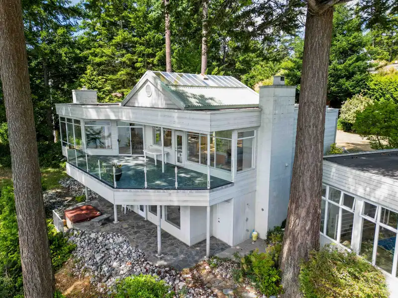 12416 WHITESTONE ROAD - photo 1 of 40