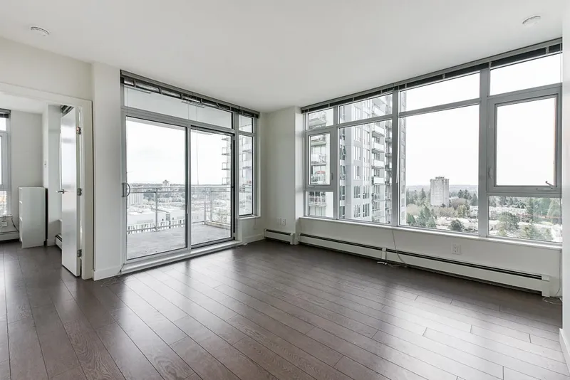 2009 13308 CENTRAL AVENUE - photo 3 of 12