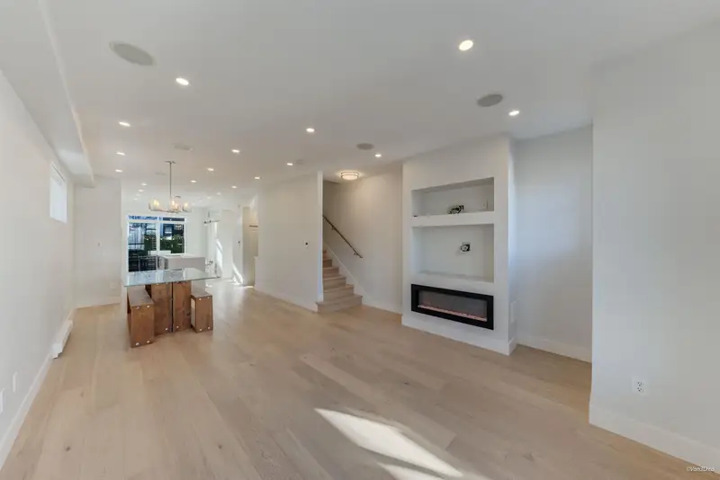 28 2729 158 STREET - photo 3 of 21