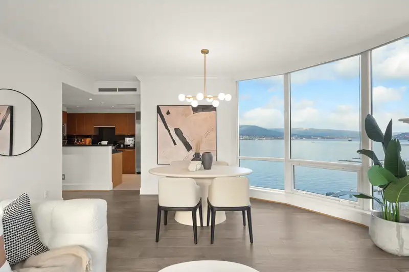 1503 323 JERVIS STREET - photo 3 of 40