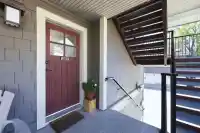 201 414 GOWER POINT ROAD - thumbnail 2