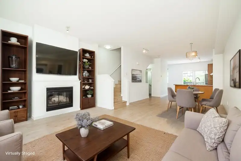 19 8385 DELSOM WAY - photo 3 of 40