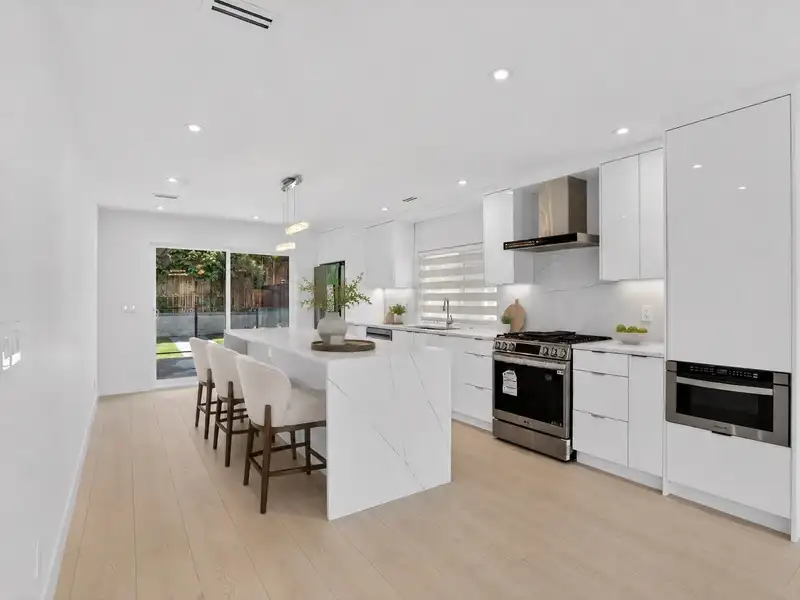 1374 KENNEY STREET - photo 4 of 40