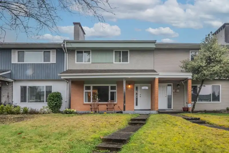 1325 PAULA PLACE - photo 1 of 33