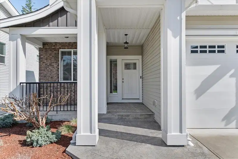 50287 SIENNA AVENUE - photo 3 of 40
