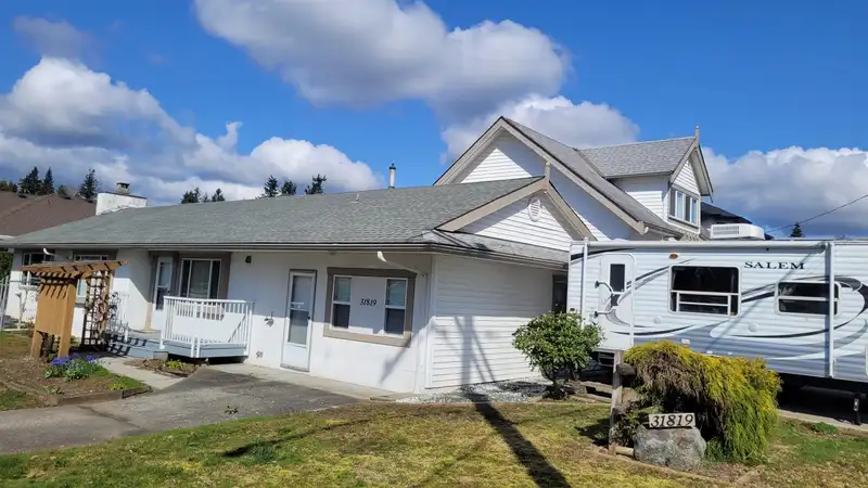 31819 OLD YALE ROAD - photo 3 of 40