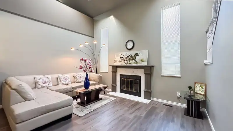 2739 GOLDSTREAM CRESCENT - photo 3 of 21