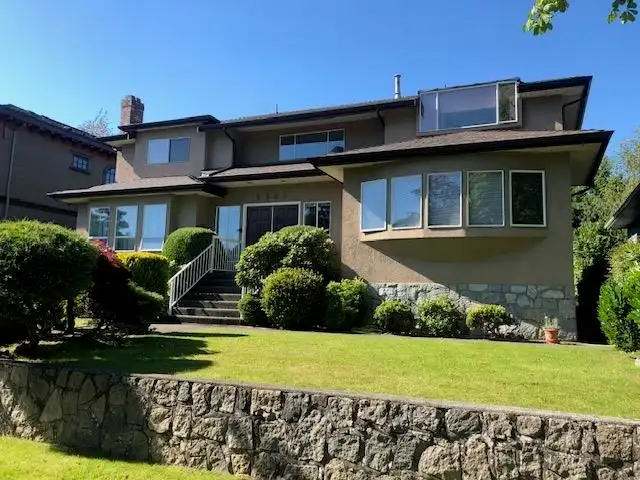 2551 W 35TH AVENUE - photo 3 of 26