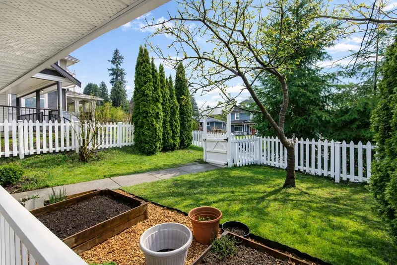 2062 MARY HILL ROAD - photo 3 of 25