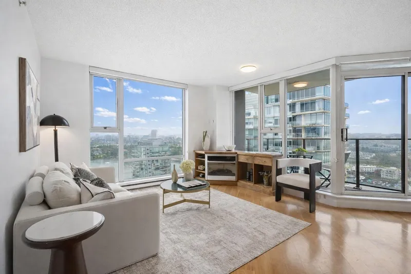 2502 455 BEACH CRESCENT - photo 1 of 25