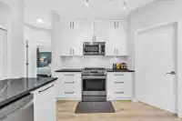 1 21579 88B AVENUE - thumbnail 3