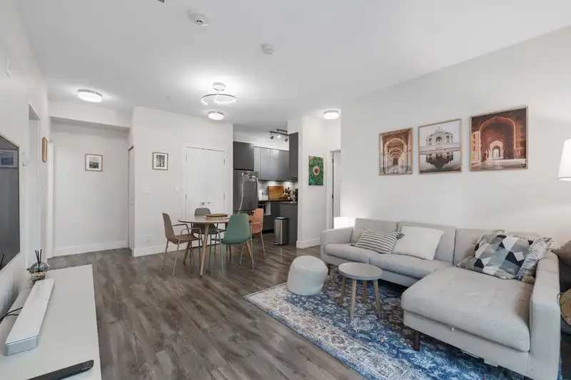 102 5355 LANE STREET - photo 3 of 17