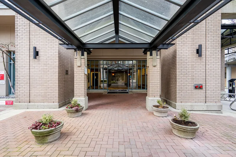 2103 950 CAMBIE STREET - photo 2 of 18