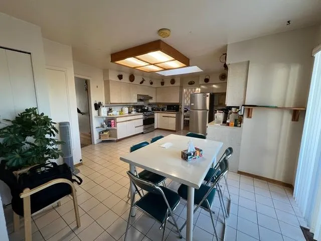 2435 E 38TH AVENUE - photo 4 of 17