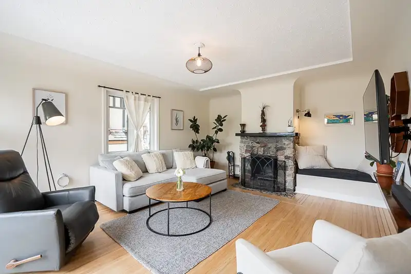 6577 MARINE DRIVE - photo 4 of 28