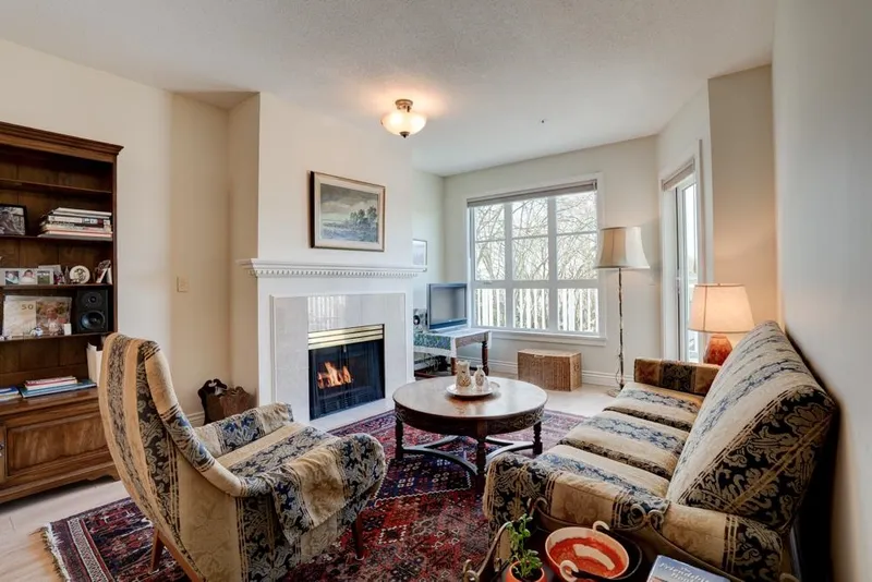 402 3621 W 26TH AVENUE - photo 3 of 25