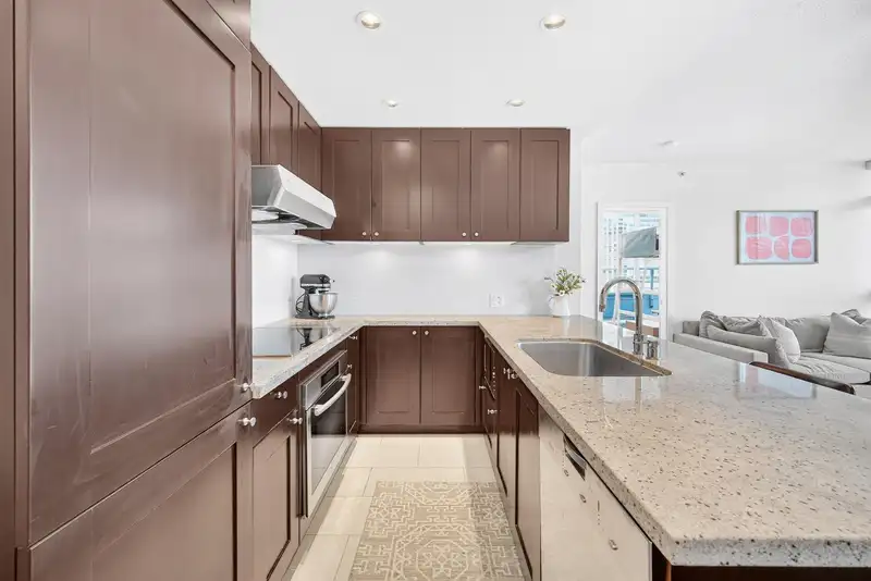 1802 821 CAMBIE STREET - photo 3 of 40