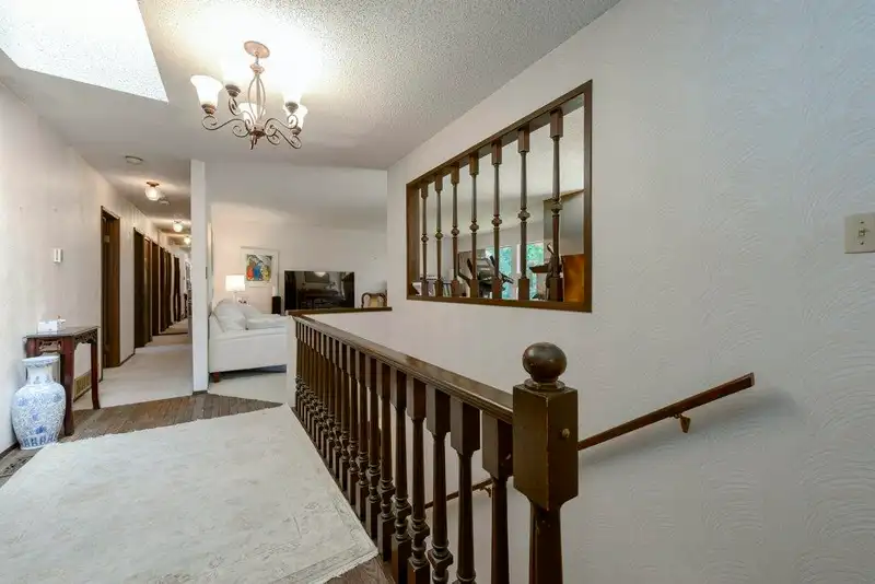8194 WOODLAKE COURT - photo 2 of 40