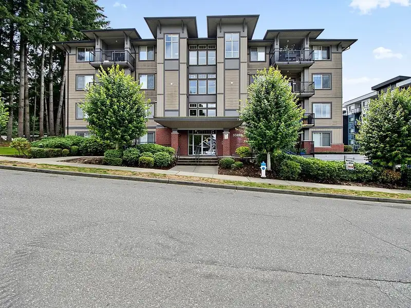 404 33898 PINE STREET - photo 1 of 29