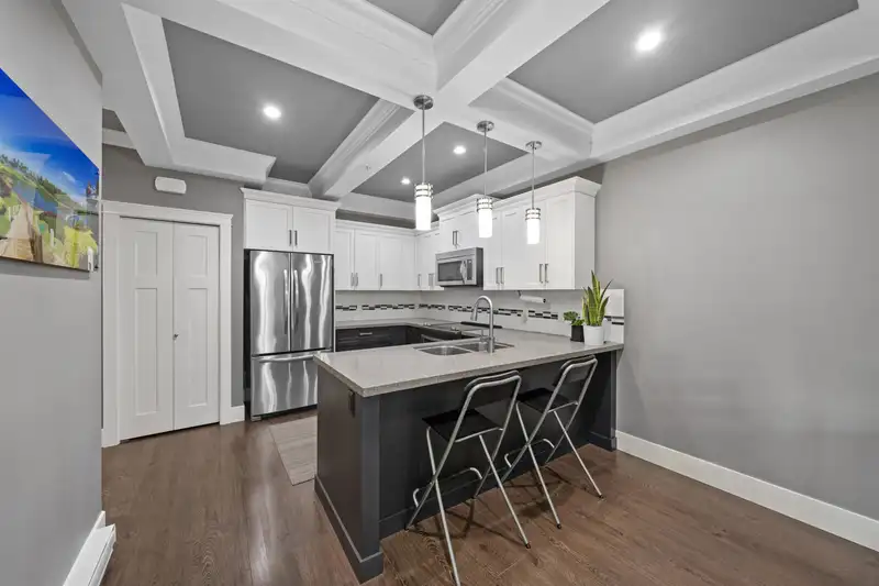 33 19095 MITCHELL ROAD - photo 4 of 38