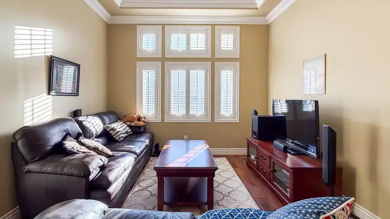 15 6177 169 STREET - photo 2 of 34