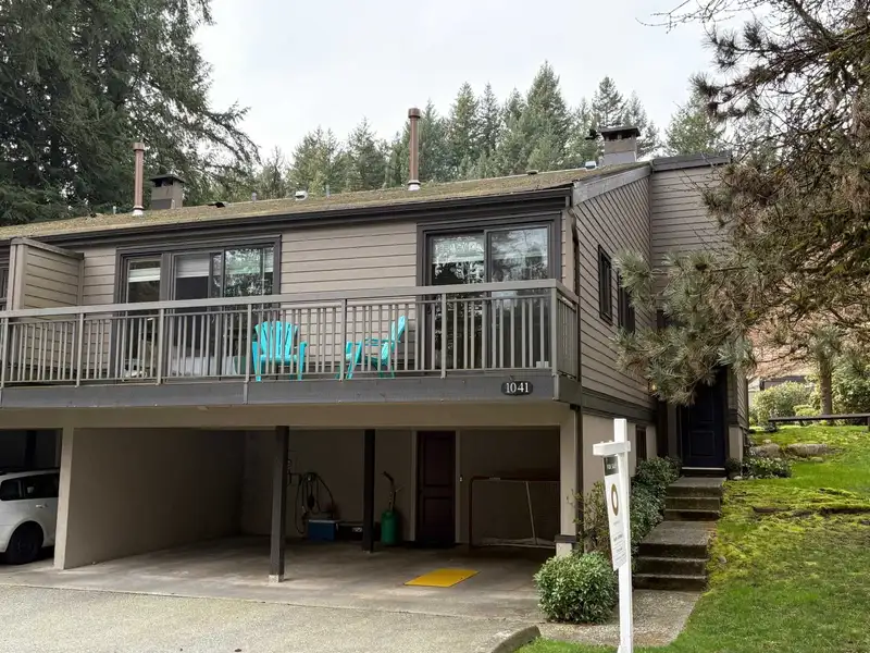 1041 HERITAGE BOULEVARD - photo 2 of 40