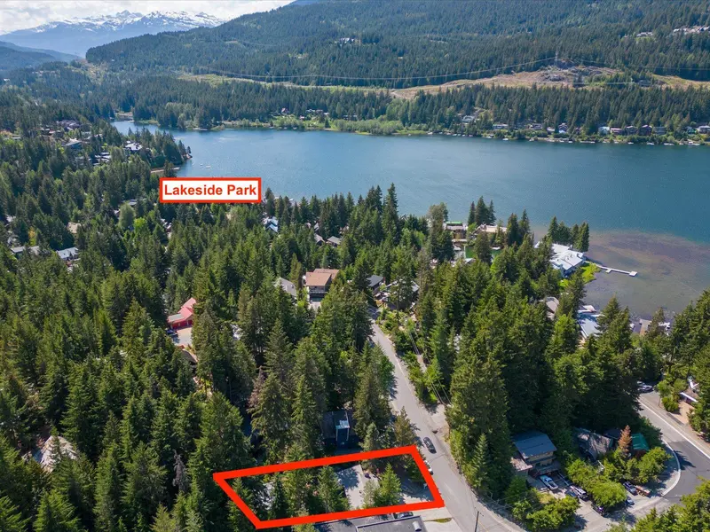 3106 TYROL CRESCENT - photo 4 of 25