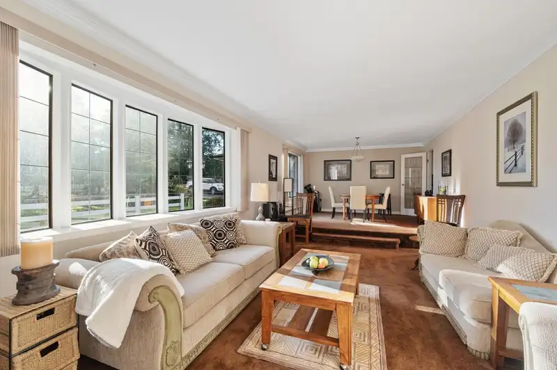 25215 124 AVENUE - photo 4 of 34