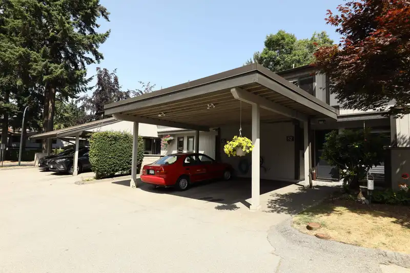 82 6622 BAKER ROAD - photo 1 of 33