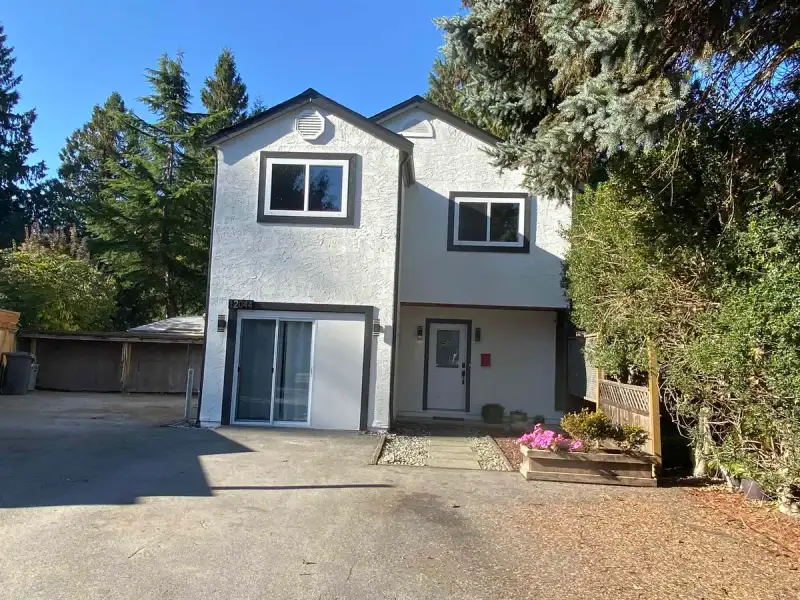 12044 MCINTYRE COURT - photo 1 of 37