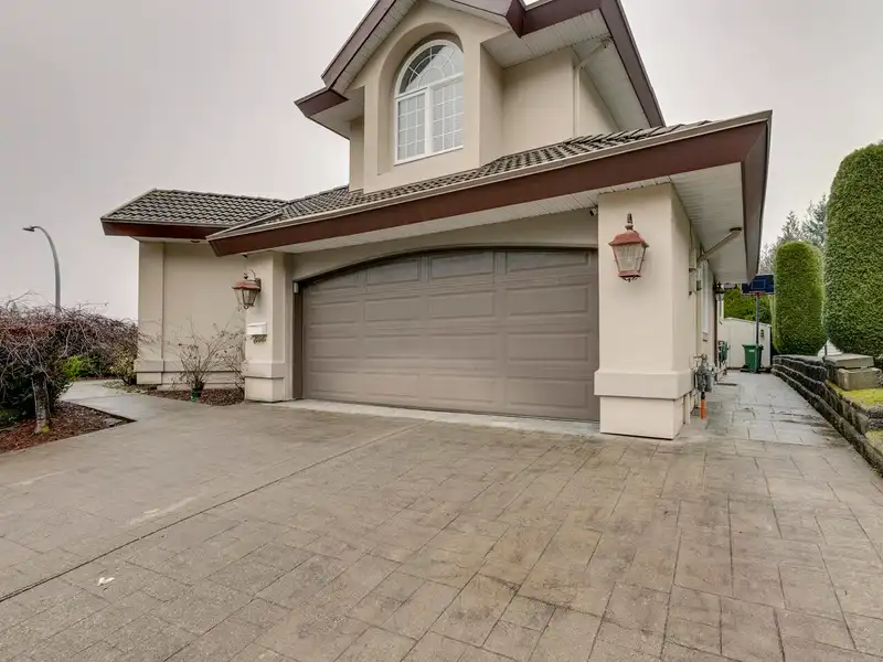 4152 BELANGER DRIVE - photo 3 of 3