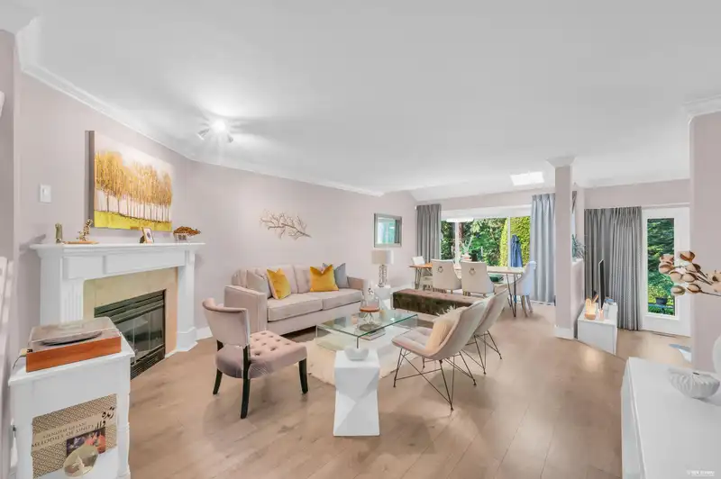9 181 RAVINE DRIVE - photo 3 of 39