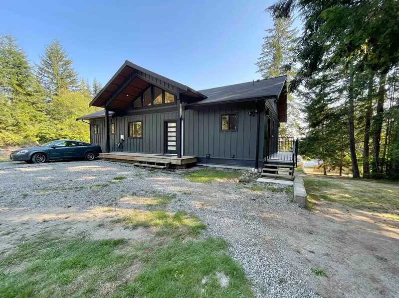 915 PAYNE ROAD - photo 2 of 25