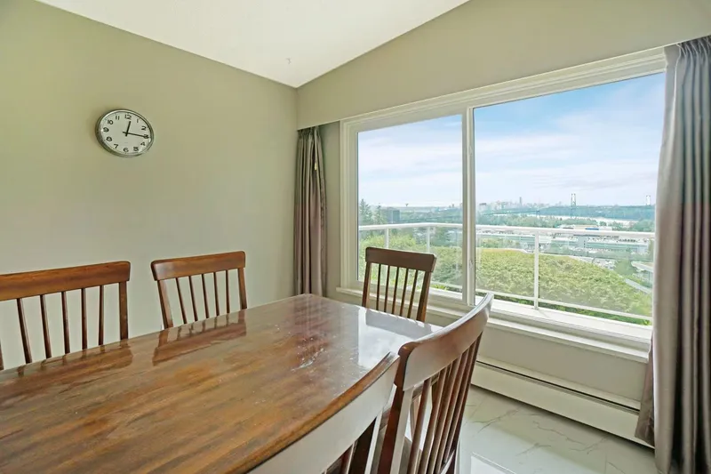 850 ESQUIMALT AVENUE - photo 4 of 22