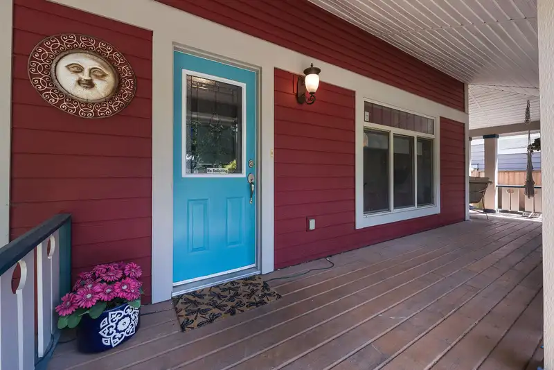 5980 MATSQUI STREET - photo 2 of 40