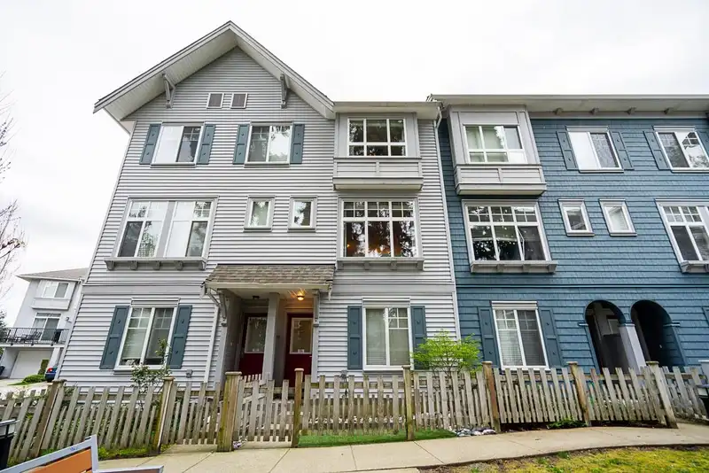 94 5858 142 STREET - photo 2 of 37