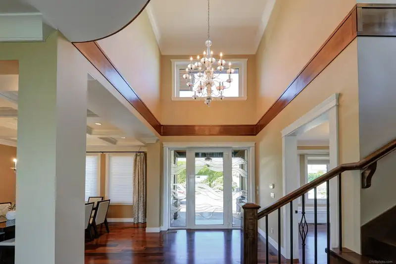 15632 CLIFF AVENUE - photo 3 of 40