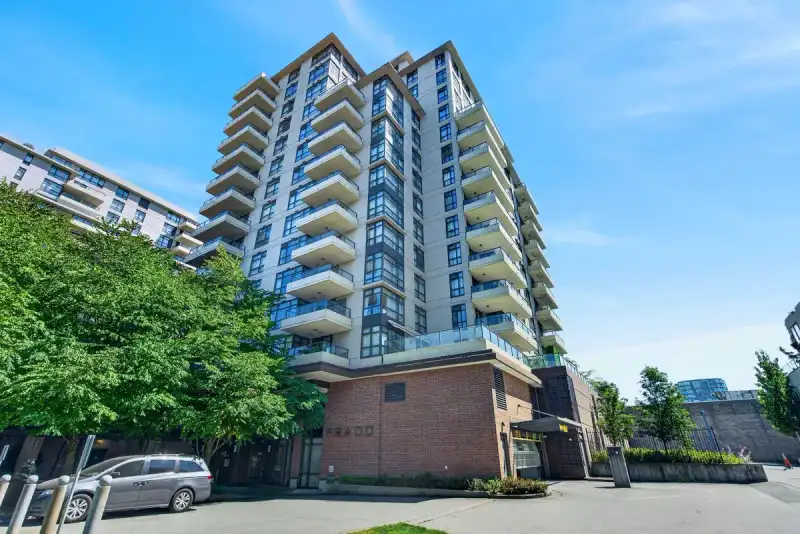 808 8120 LANSDOWNE ROAD - photo 1 of 25