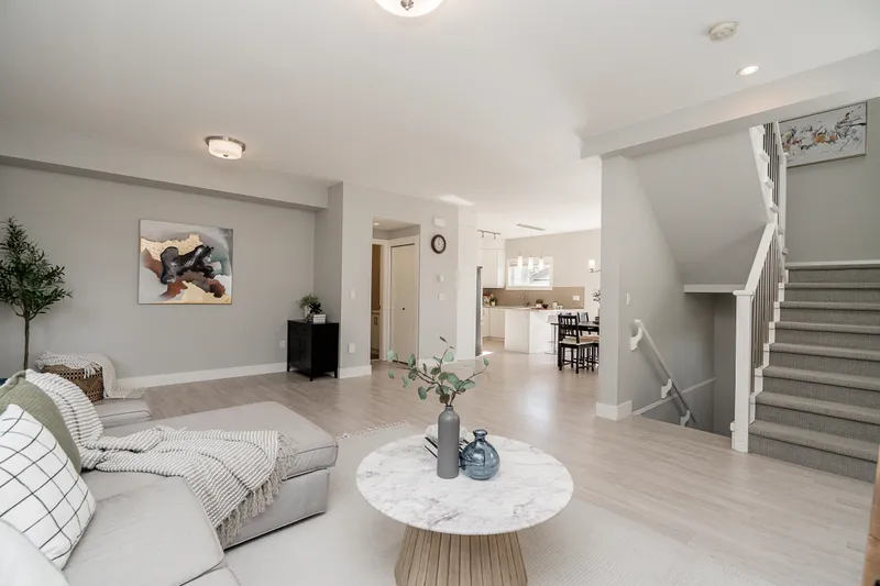 124 3525 CHANDLER STREET - photo 4 of 25