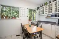 1976 WARWICK AVENUE - thumbnail 10