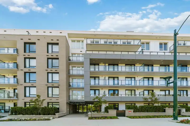 310 6859 CAMBIE STREET - photo 3 of 25